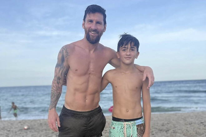 ФОТО. Лионель Месси умилил футбольных фанов. Пример для подражания