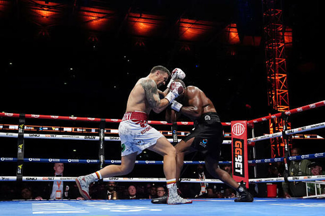 Віктор Коваленко трьома словами прокоментував перемогу Усика над Дюбуа