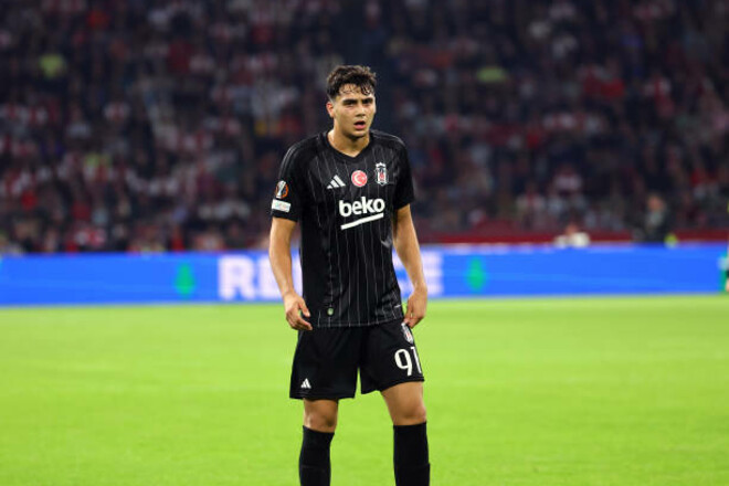 Бешикташ втратив центрального нападника перед грою з Шахтарем