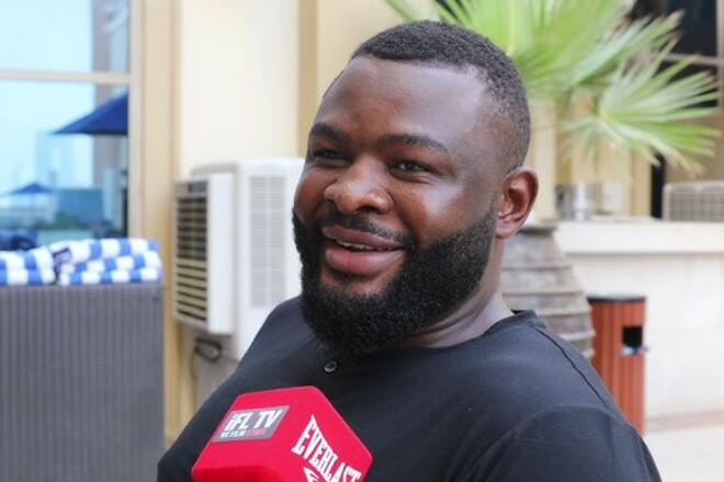 Дерек ЧІСОРА: «Агов, чоловіче, скинь бл**ь свою вагу»