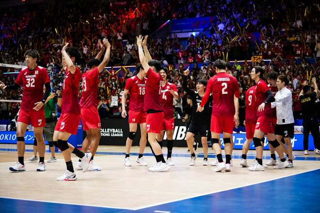 Япония разгромила США и гарантировала себе место в четвертьфинале ЛН