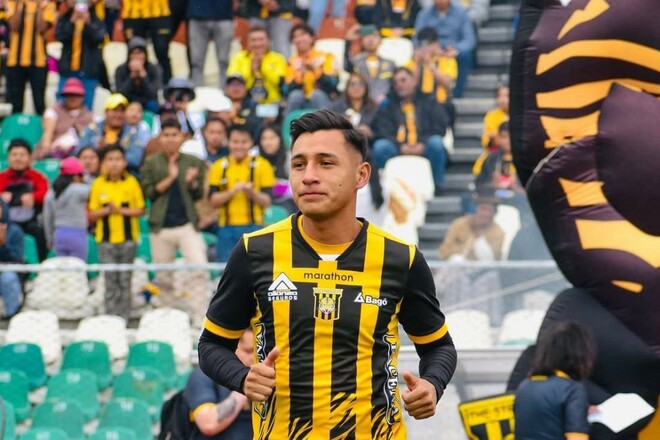 Легионер клуба УПЛ не может присоединиться к команде из-за проблем с визой