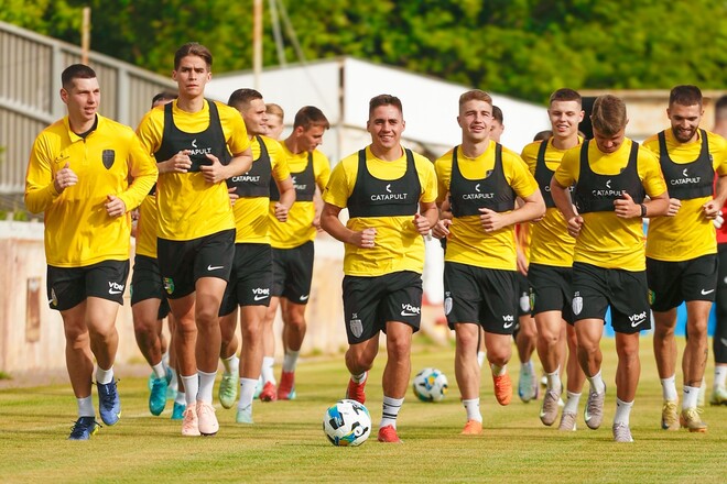 На матч Александрия – Партизан пока что продано менее 100 билетов