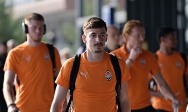 ВИДЕО. Как футболисты Шахтера летят в Стамбул