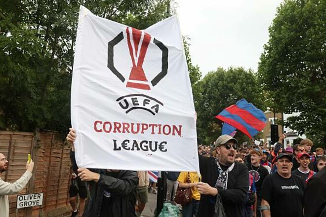 Кристал Пэлас официально подал апелляцию на решение об исключении из ЛЕ