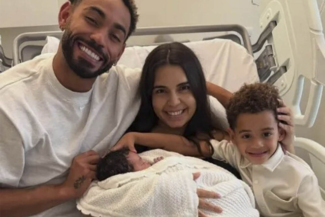 Photo. Manchester United football player became a father for the second time