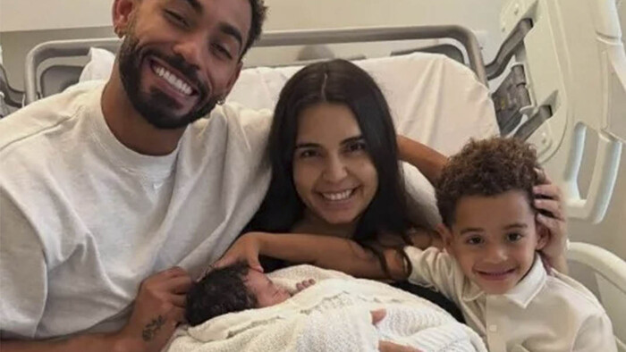 ФОТО. Футболіст Манчестер Юнайтед вдруге став батьком