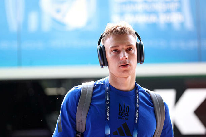 МІЛЕВСЬКИЙ – гравцю Динамо: «Потрібно відвоювати місце у стартовому складі»