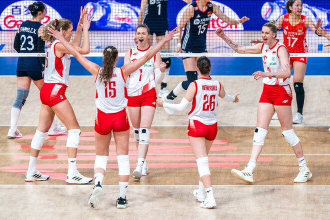 П'ятисетовий трилер в Лізі націй. Визначено першу пару півфіналістів