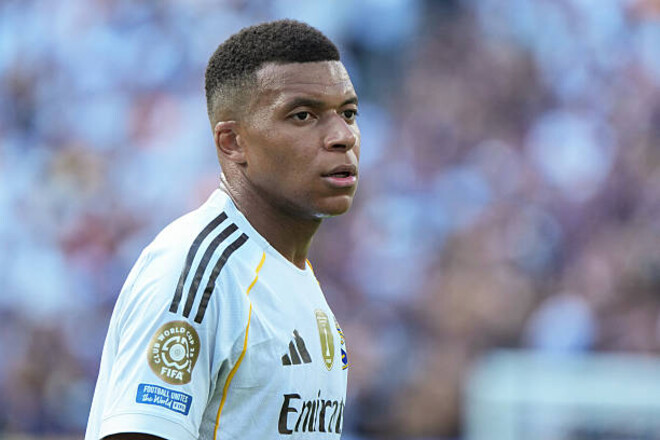 Килиан Мбаппе стал новой десяткой Реала. Кто был до него?