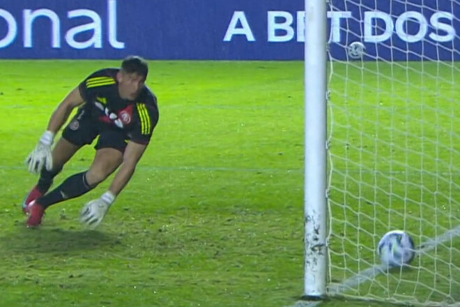 ВІДЕО. Неймар відсвяткував гол, якого не було, і зламав кутовий прапорець