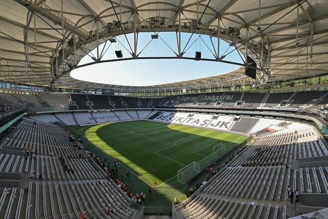 ФОТО. Шахтер показал, как выглядит стадион Бешикташа в Стамбуле