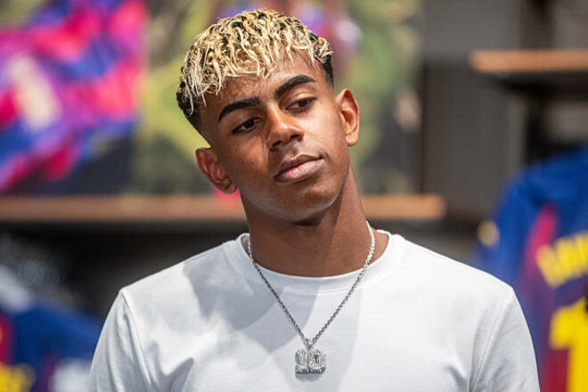 Не Дембеле. Назван лучший футболист сезона 2024/25