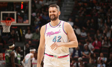 В компанию к Леброну. Лейкерс может подписать очередного ветерана