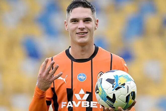 «Невероятный игрок». В Турции расхвалили Судакова за матч с Бешикташем