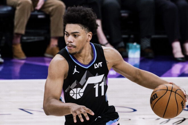 Шанс для Михайлюка. Юта отчислила конкурента украинца