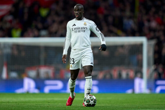 Реал указал на дверь двукратному победителю ЛЧ. Он не нравится Алонсо