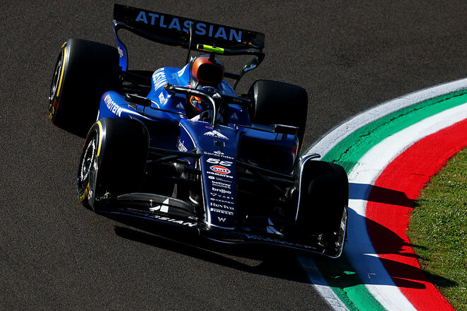 Ф-1 расследует Феррари, а Уильямс платит штраф. Имола началась с инцидентов