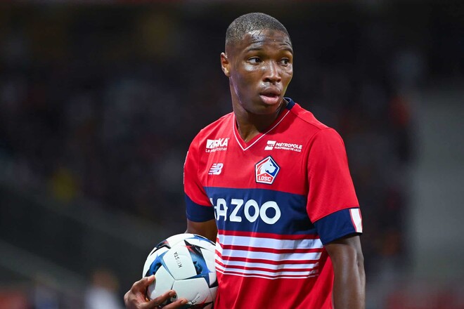 Проблеми Борнмута. Клуб не може підписати гравця, щоб замінити Забарного