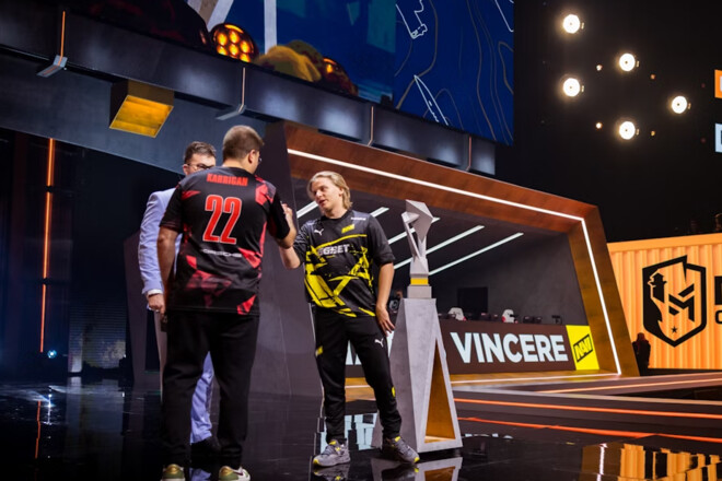 NAVI – FaZe. Прогноз и анонс на матч группового этапа IEM Cologne