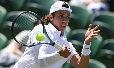 На грунтовом турнире в Китцбюэле стартовал финал. Кто играет за трофей?