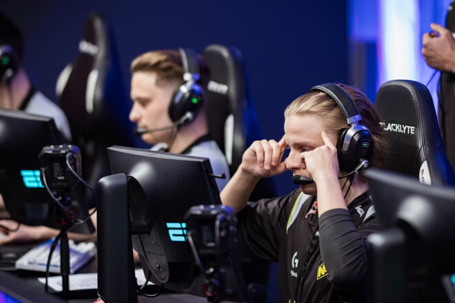 NAVI – FaZe. IEM Cologne. Групповой этап. Смотреть онлайн. LIVE трансляция