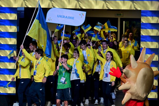 https://pic.sport.ua/images/news/0/19/111/orig_782293.jpg