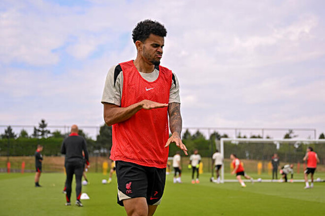 Бавария закрывает трансфер топового вингера за солидную сумму