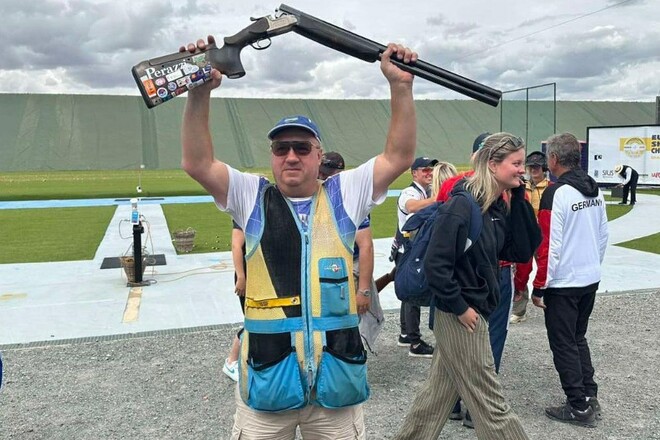 57-летний Николай Мильчев взял бронзу ЧЕ-2025 по стендовой стрельбе