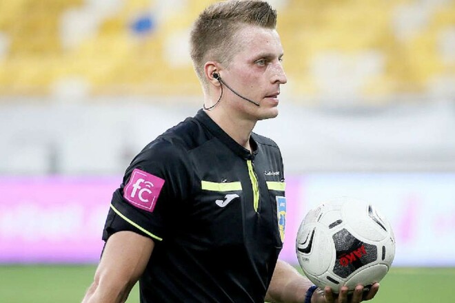 Два украинские бригады арбитров получили назначения на матчи отбора ЛЧ и ЛК