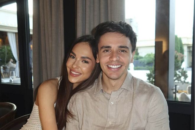 Photo. Dynamo football player will marry the club's legend. Soon