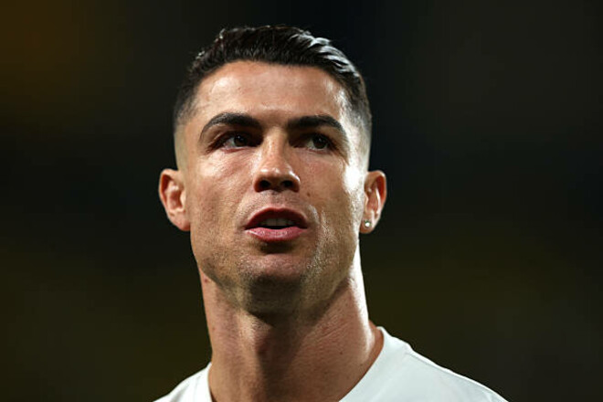 Роналду вернется в Испанию 10 августа. Известна цена билетов на матч звезды