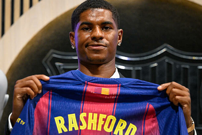 Второй после Линекера может стать в Барселоне первым 