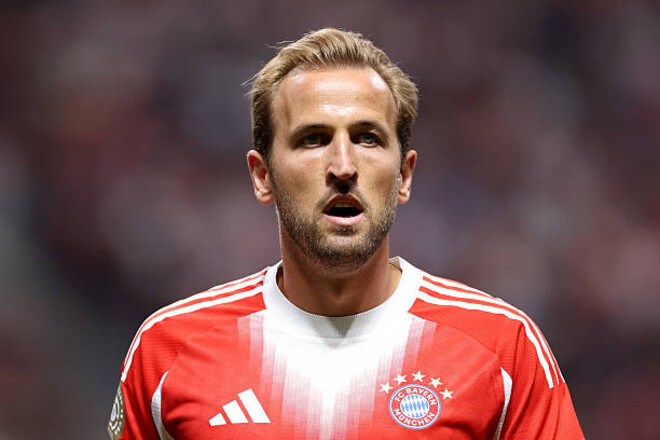 Какими интересными достижениями отметился Гарри Кейн в своей карьере?