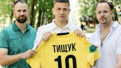 ОФИЦИАЛЬНО. Снова оригинально. Ужгород подписал контракт с игроком в парке