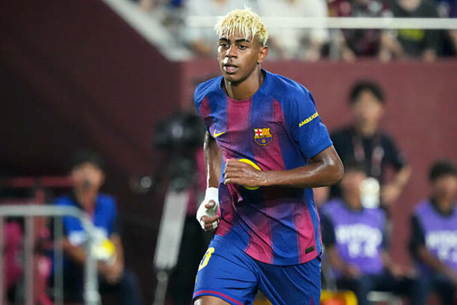 Барселона выставила игрока за дверь. Ямаль не хочет, чтобы он уходил