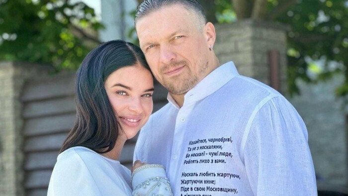 ВІДЕО. Усик показав, як відпочиває з дружиною після перемоги над Дюбуа