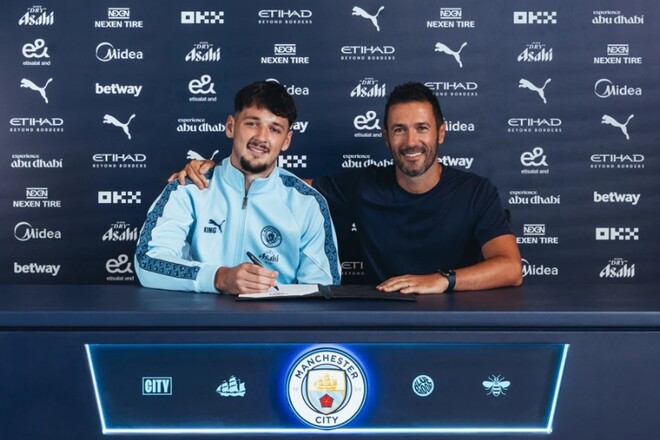 ОФІЦІЙНО. Манчестер Сіті підписав воротаря. Він уже грав за команду