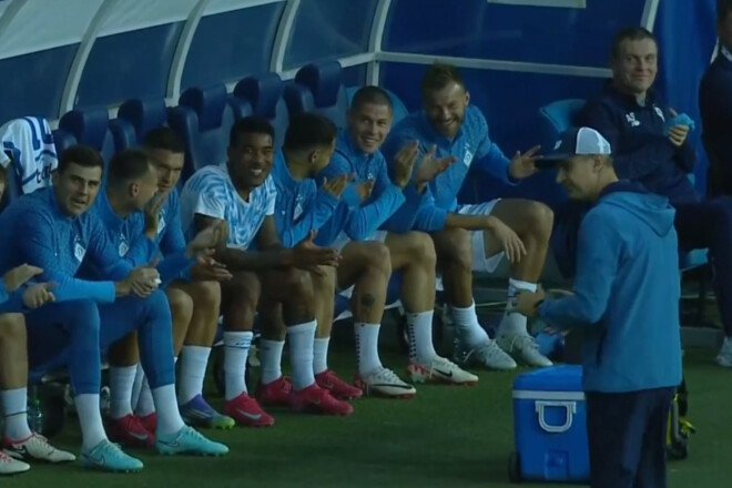 ФОТО. Сміх Ярмоленка і ко. Реакція лавки Динамо на скасований гол Біловара