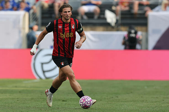 Энрике обратился к боссам ПСЖ по поводу Забарного. Известна причина