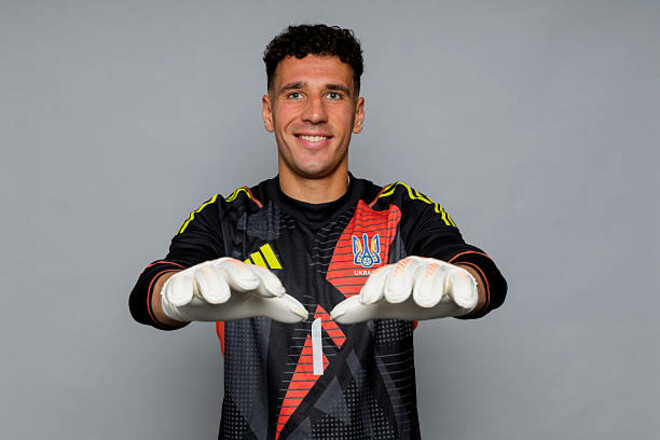 Нещерет зізнався, про що просив Шовковський футболістів Динамо в матчі ЛЧ