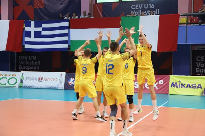 Евроволей-2025. Украина разгромила Сербию