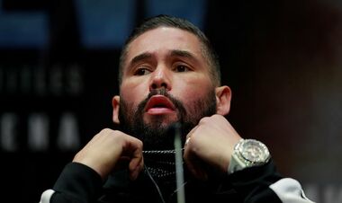 БЕЛЛЬЮ: «Этот бой ужасен для Усика. Как можно бросать его против волков?»