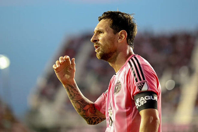 8 голов и 3 ассиста. Месси признан лучшим игроком месяца MLS