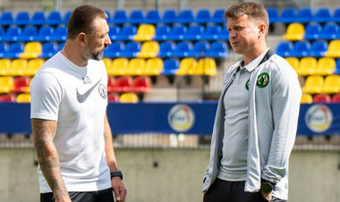 ФОТО. Полісся прибуло на стадіон, де зіграє з Санта-Коломою