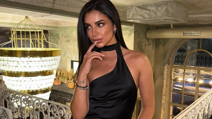 ФОТО. Телеведущая УПЛ зажгла атмосферу знойным фотосетом