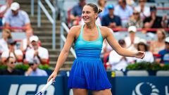 VIDEO. She fell, got up, got. Kostyuk has made the best winery of the season