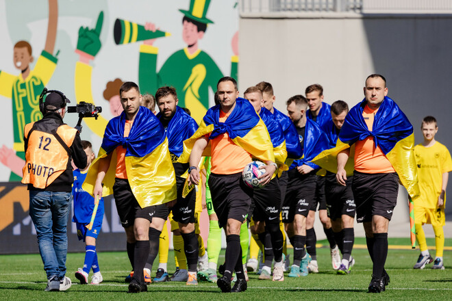 The first league. The start of the season, August 1. Watch online. Live