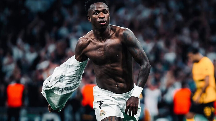 ФОТО. Винисиус объявил о выходе документального фильма о себе