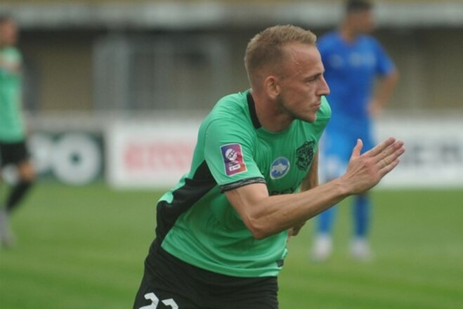 Ворскла та Фенікс-Маріуполь у Полтаві  проводять матч Першої ліги